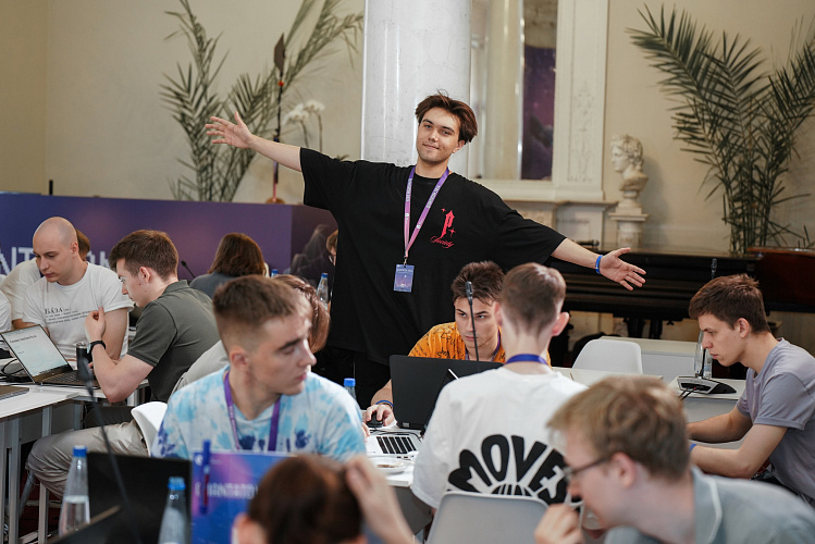 Принимаем заявки на стипендию Фонда в весеннем семестре 2025